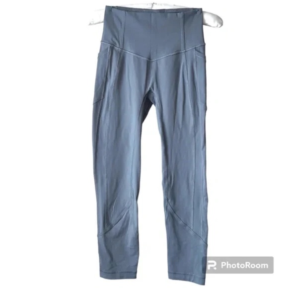 lululemon athletica Pants - LuluLemon Women's Leggings Gray Pockets Size 4